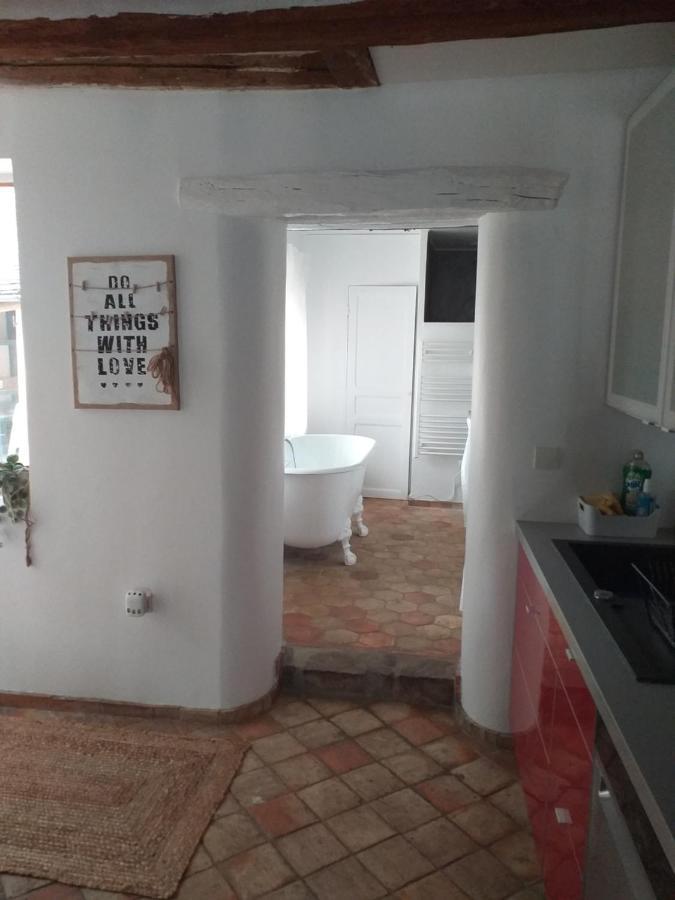 Belle Maison Au Coeur De Recloses Exterior foto